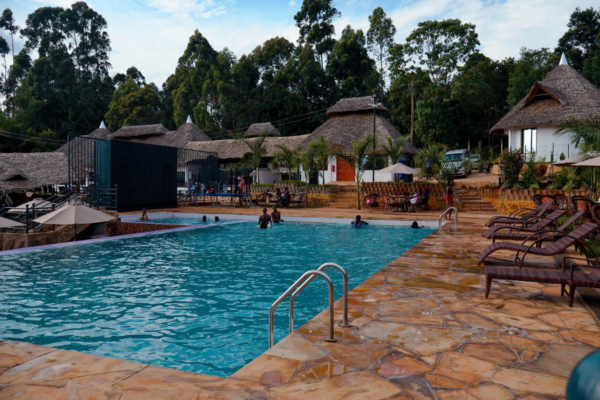 Winter Villa Resort & Spa Limited Embu ภายนอก รูปภาพ