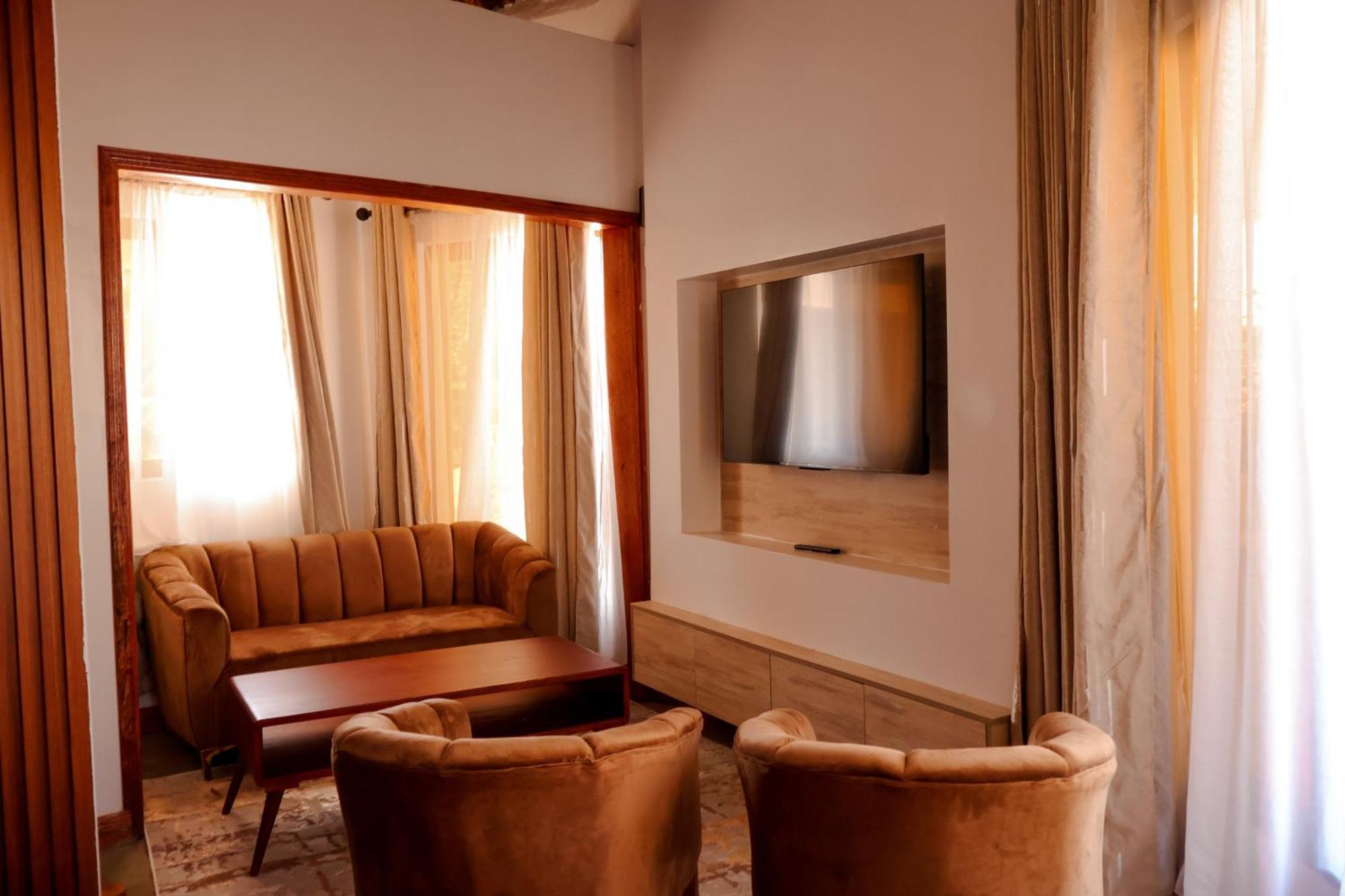 Winter Villa Resort & Spa Limited Embu ภายนอก รูปภาพ